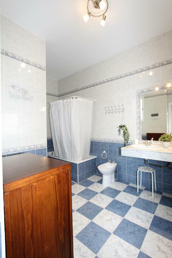 Apartamento Ollerias Málaga Esterno foto